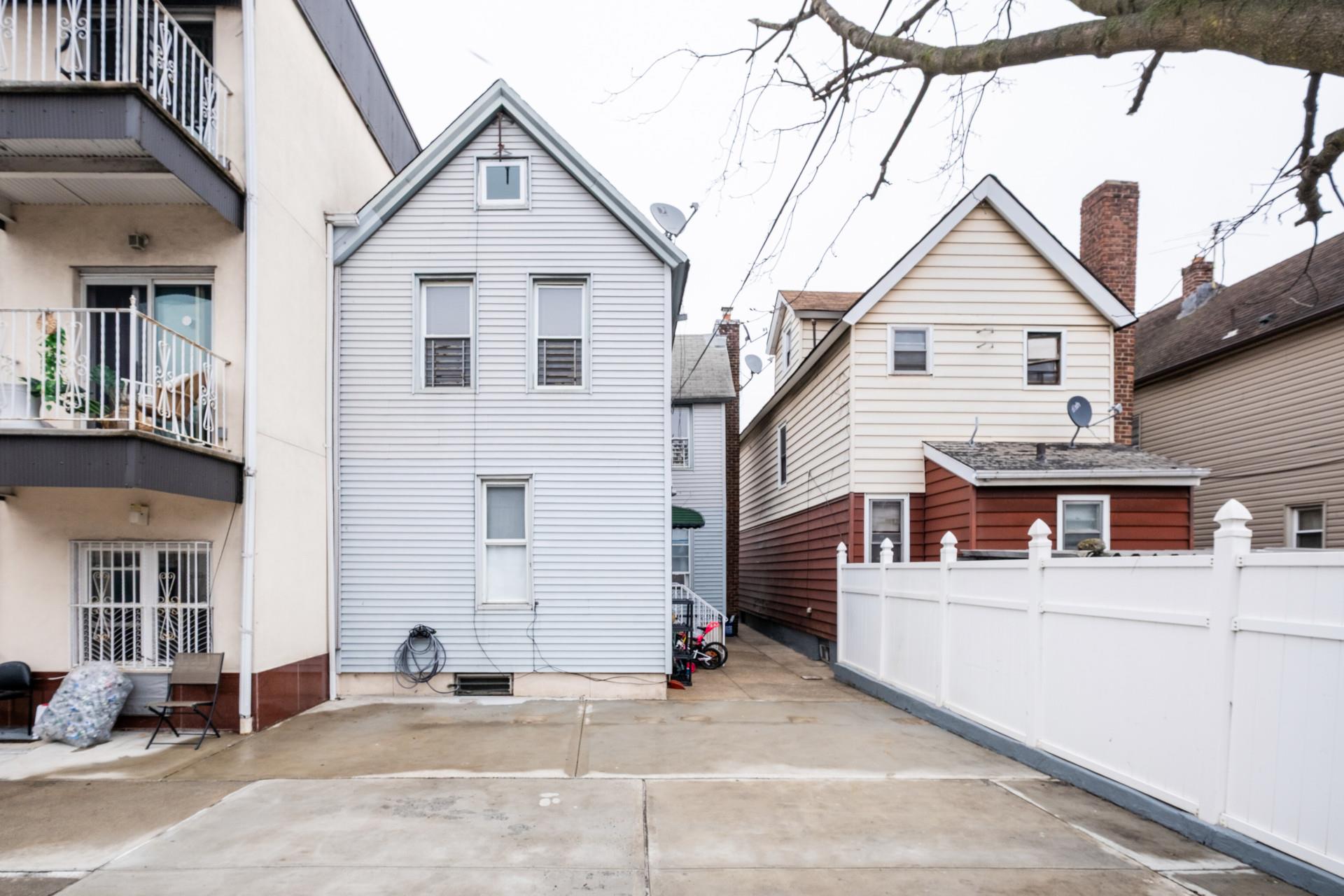 101-14 95th Street, Ozone Park, NY 11416