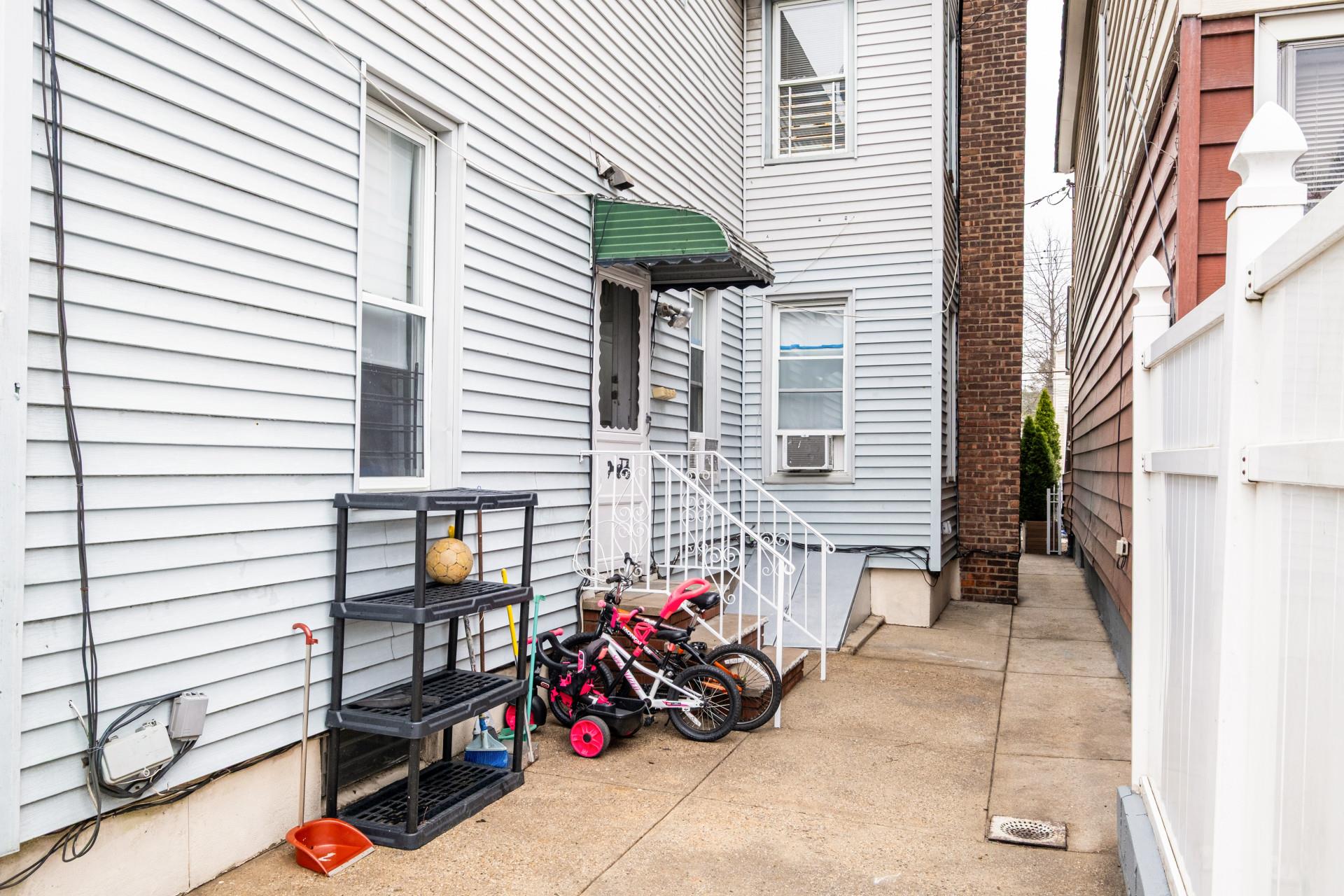 101-14 95th Street, Ozone Park, NY 11416