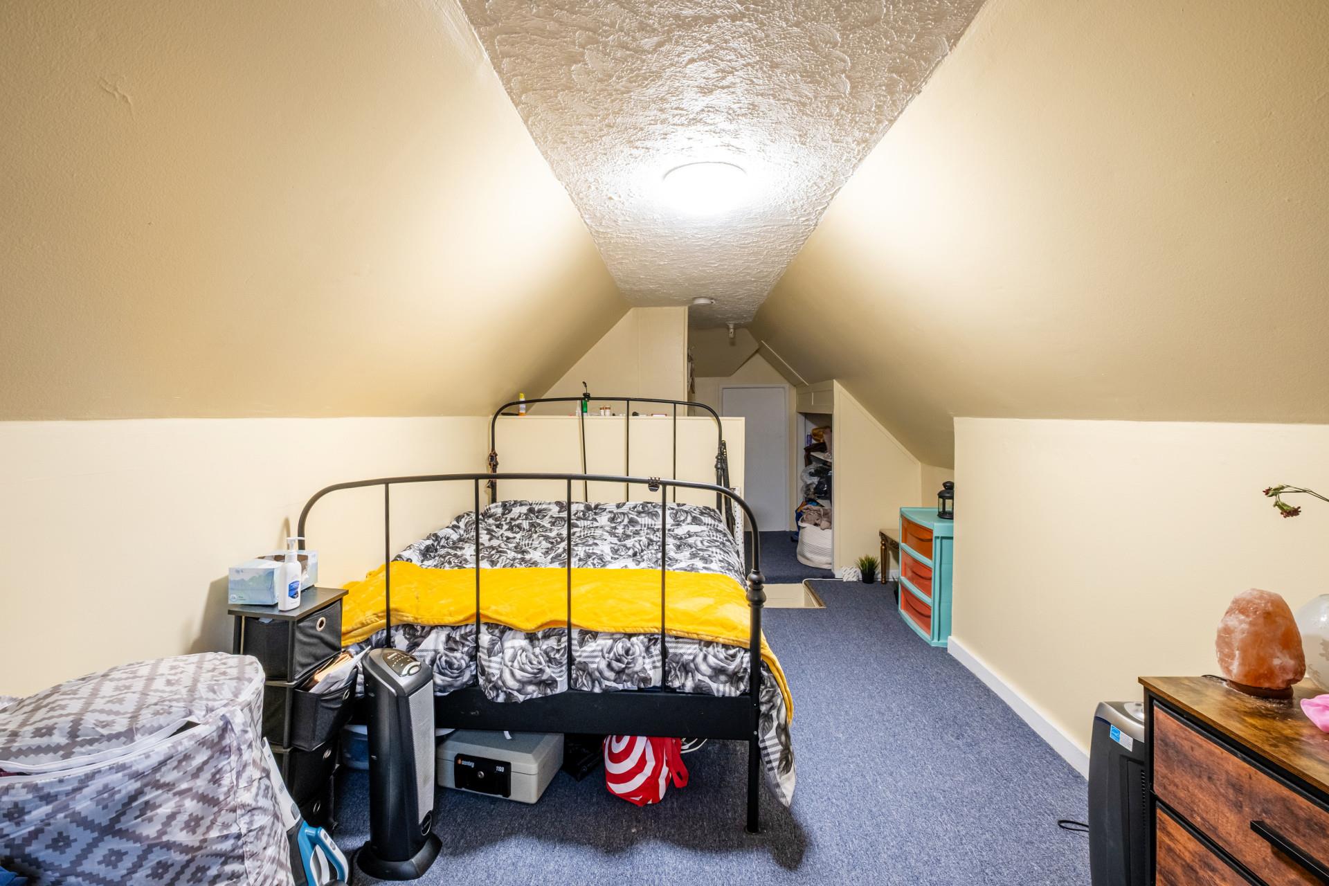 101-14 95th Street, Ozone Park, NY 11416