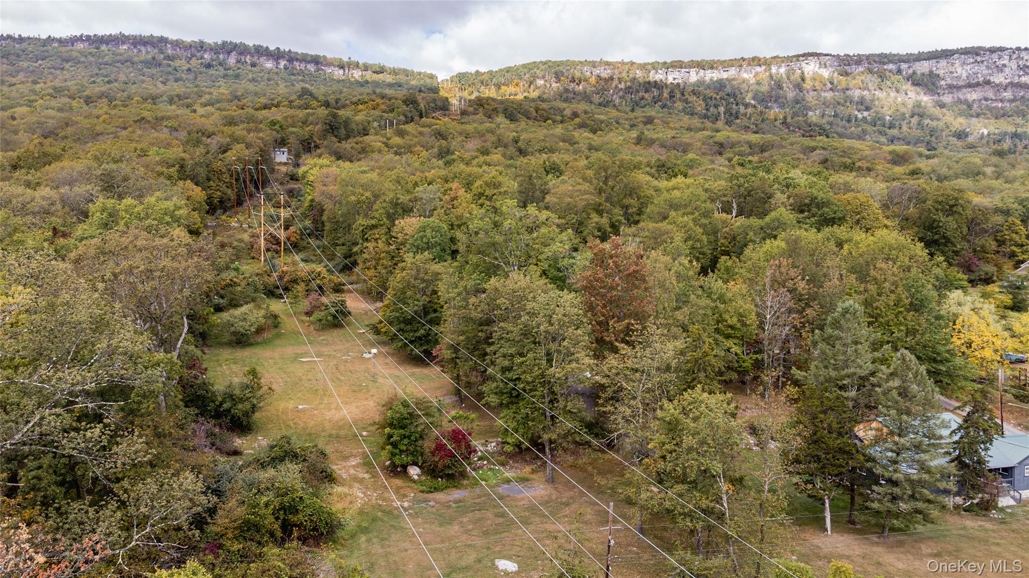 598 S Mountain Road, Gardiner, NY 12525