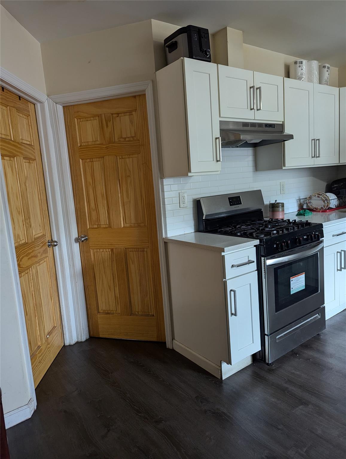 86-15 BRITTON Ave, Elmhurst, NY 11373