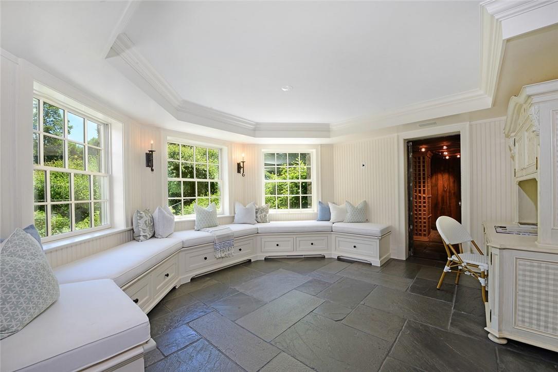 2007 A/B Purchase Street, Harrison, NY 10577