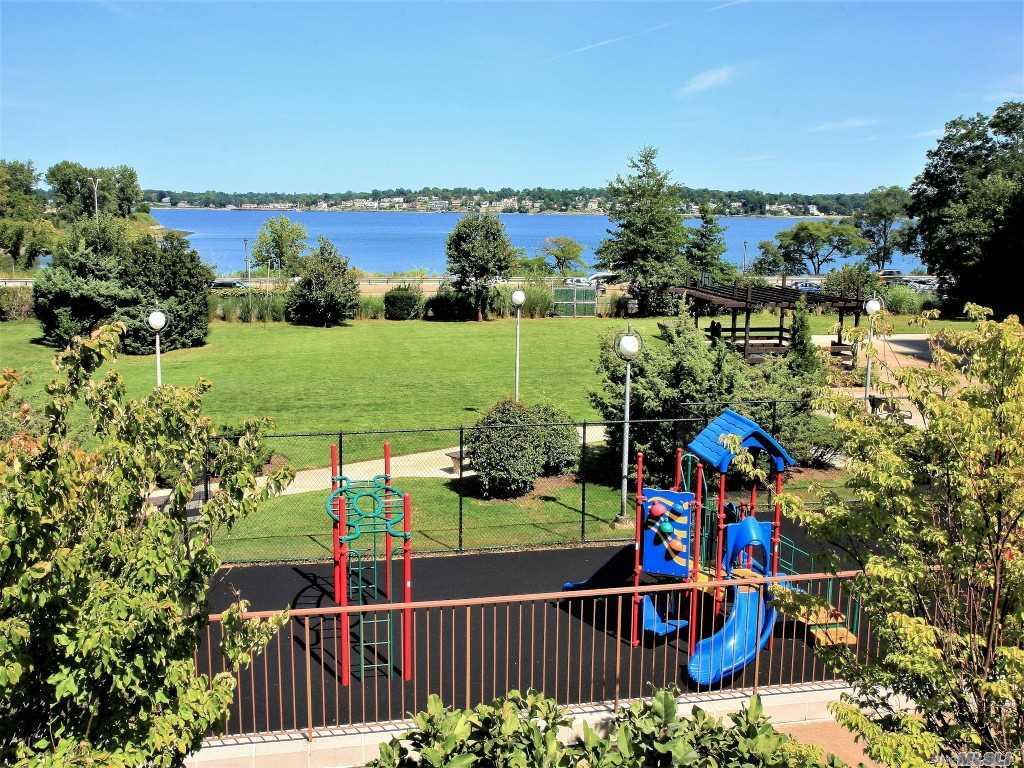 18-05 215th Street # 3K, Bayside, NY 11360