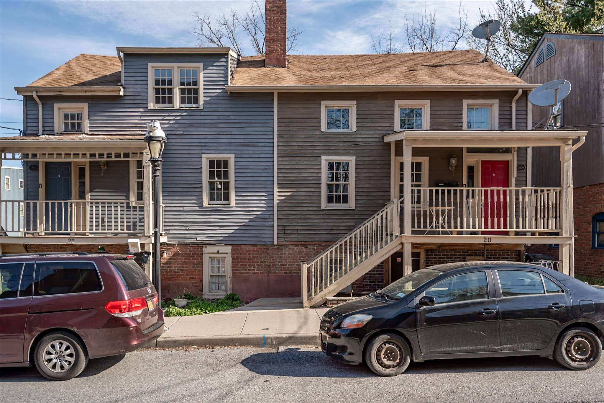 20 E Parmenter Street, Newburgh, NY 12550