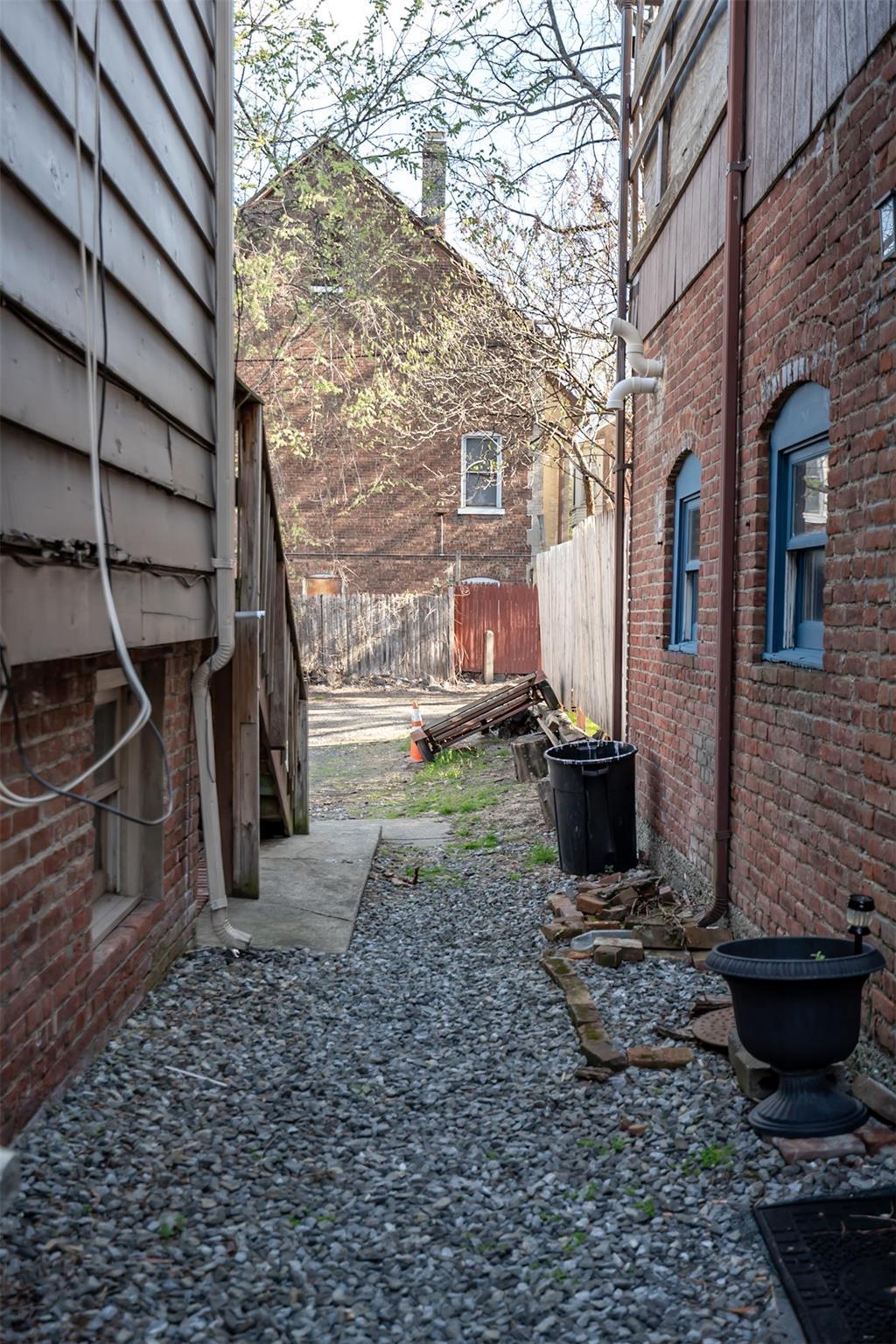 20 E Parmenter Street, Newburgh, NY 12550