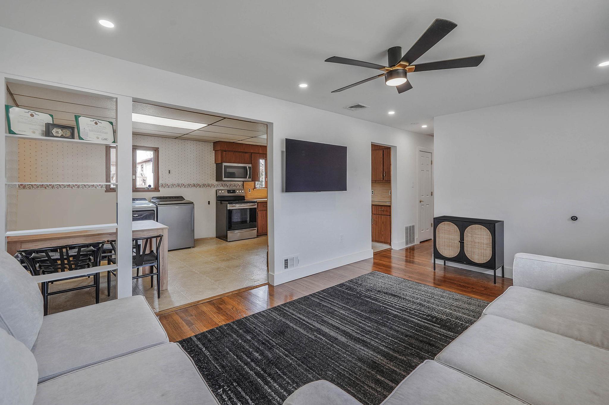 808 Windmill Avenue, West Babylon, NY 11704