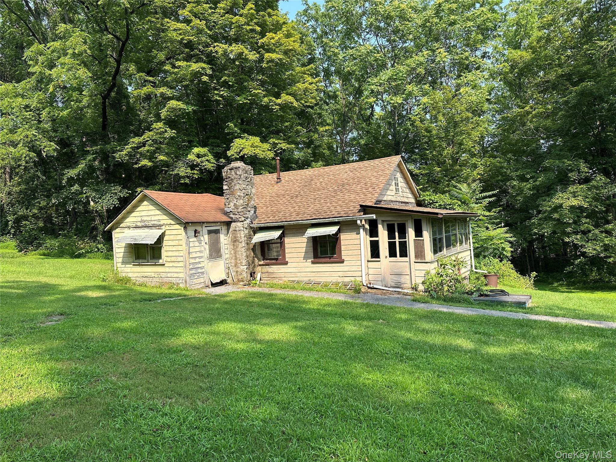 2116 State Route 300, Wallkill, NY 12589