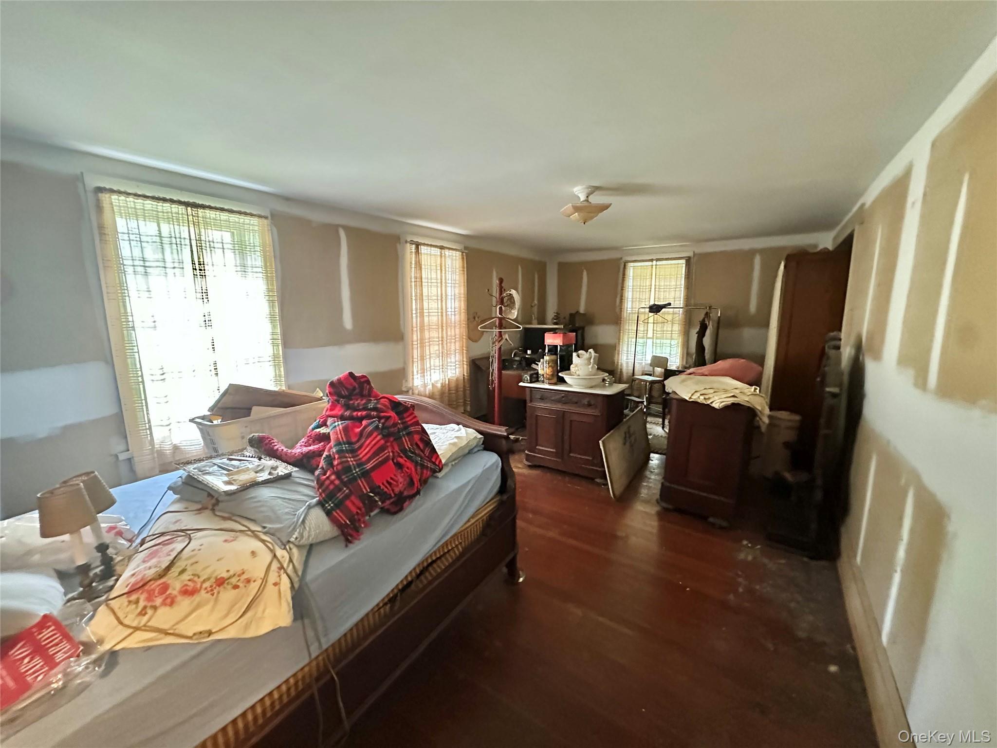 2116 State Route 300, Wallkill, NY 12589