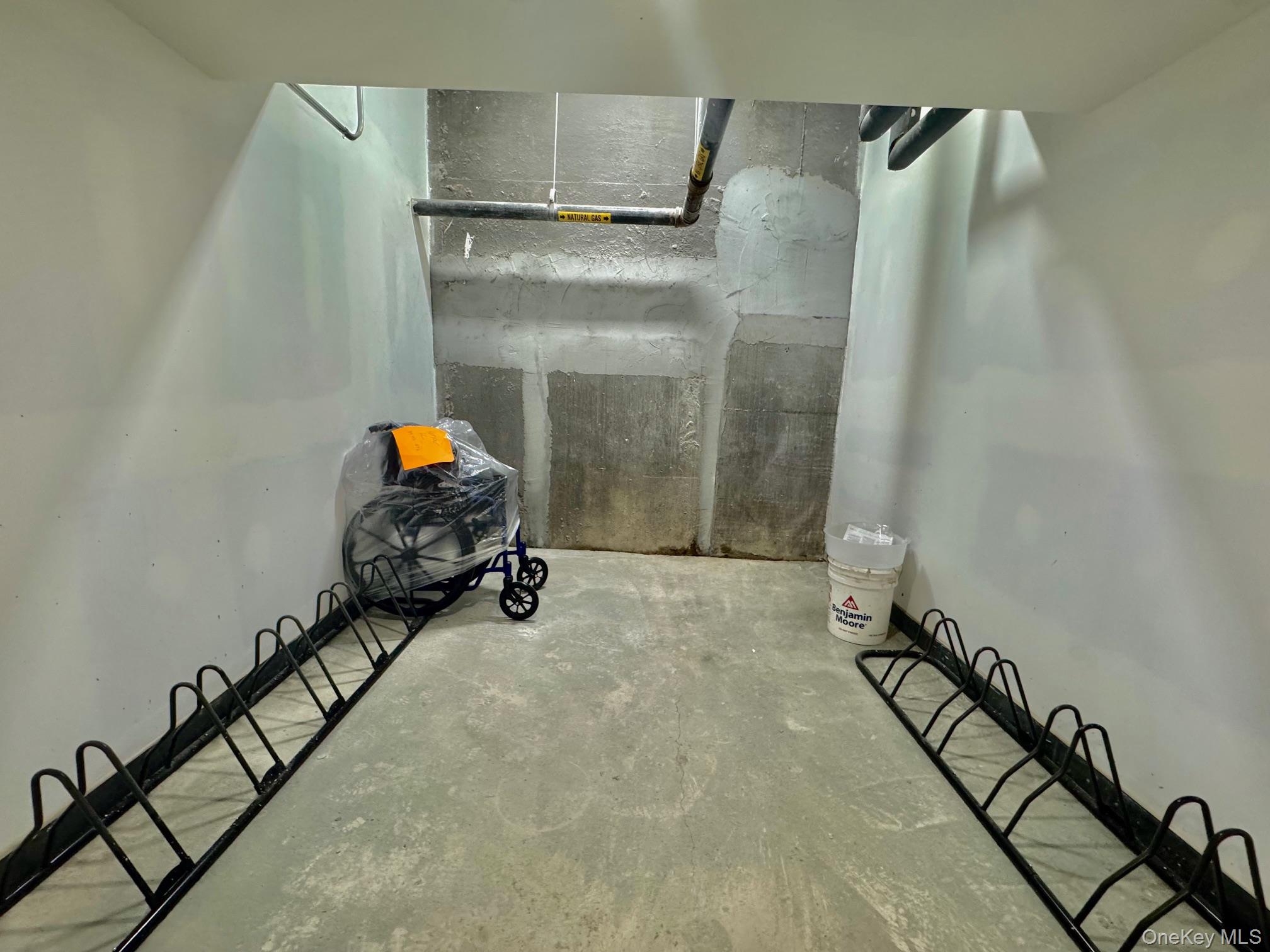 3641 Johnson Avenue, Bronx, NY 10463