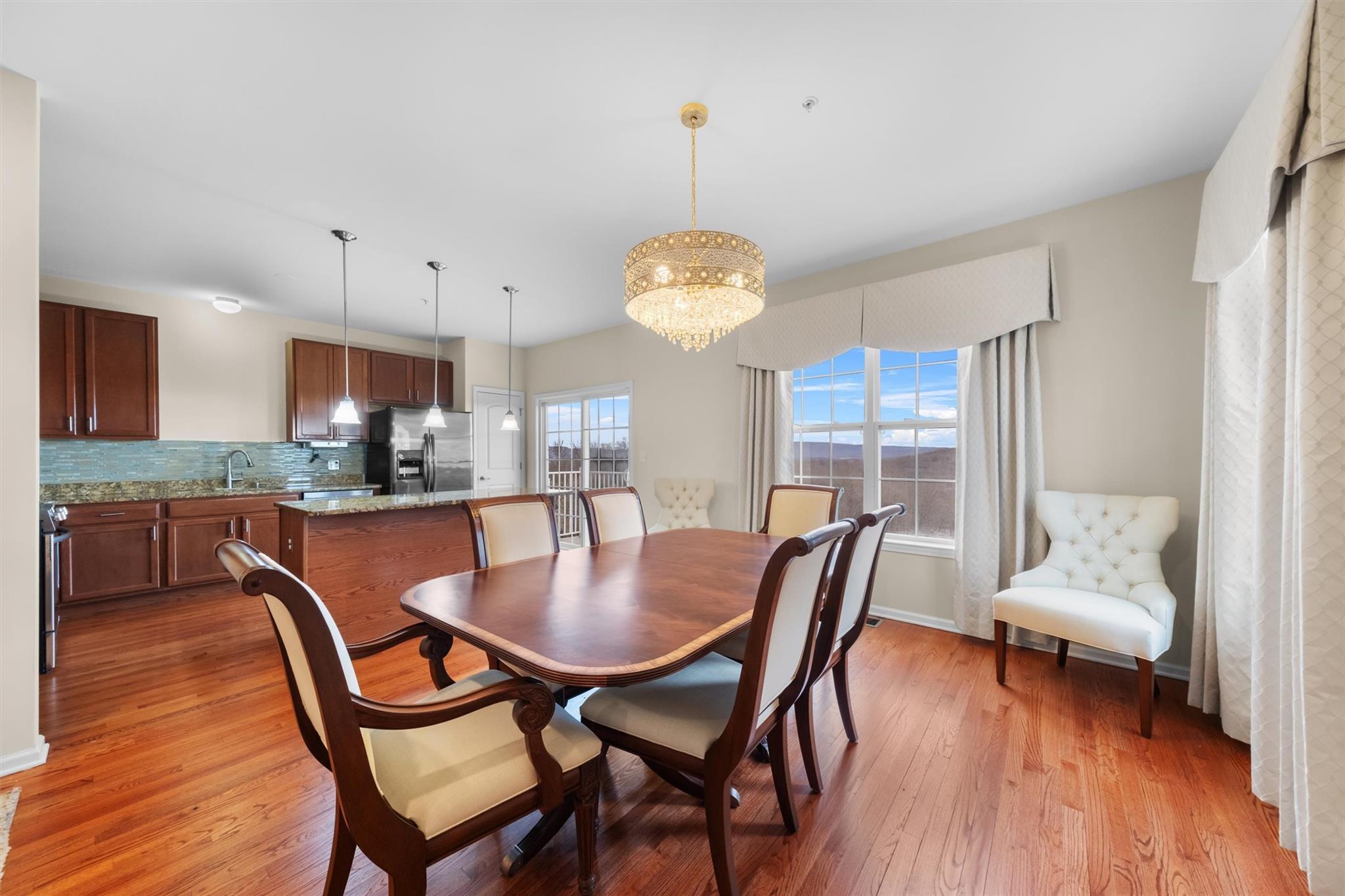 1701 Hawthorn Way, New Windsor, NY 12553