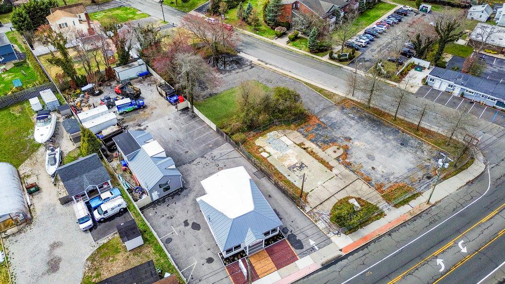 1400 Montauk Highway, Oakdale, NY 11769