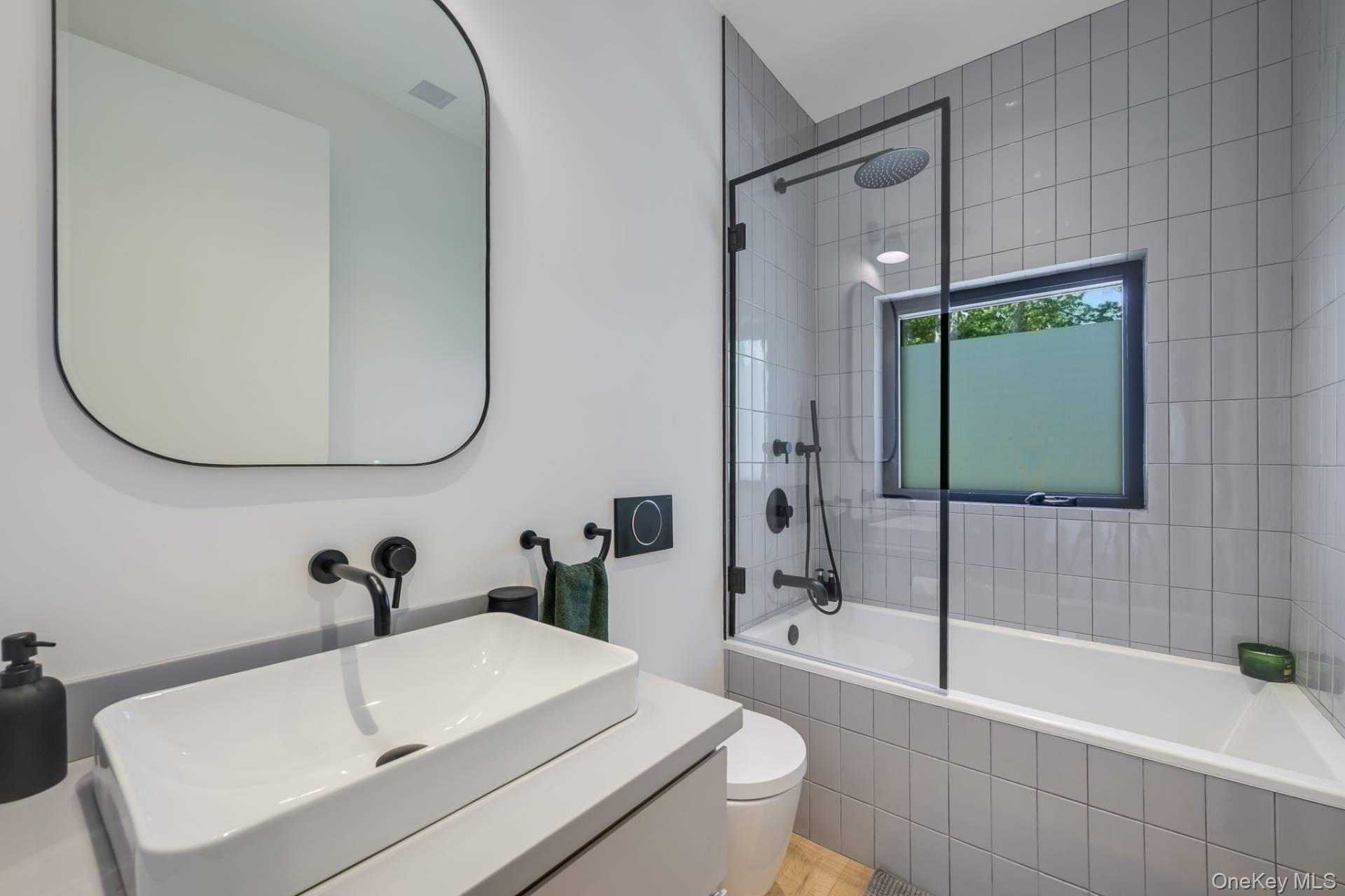 65 Audubon Avenue, Bridgehampton, NY 11932