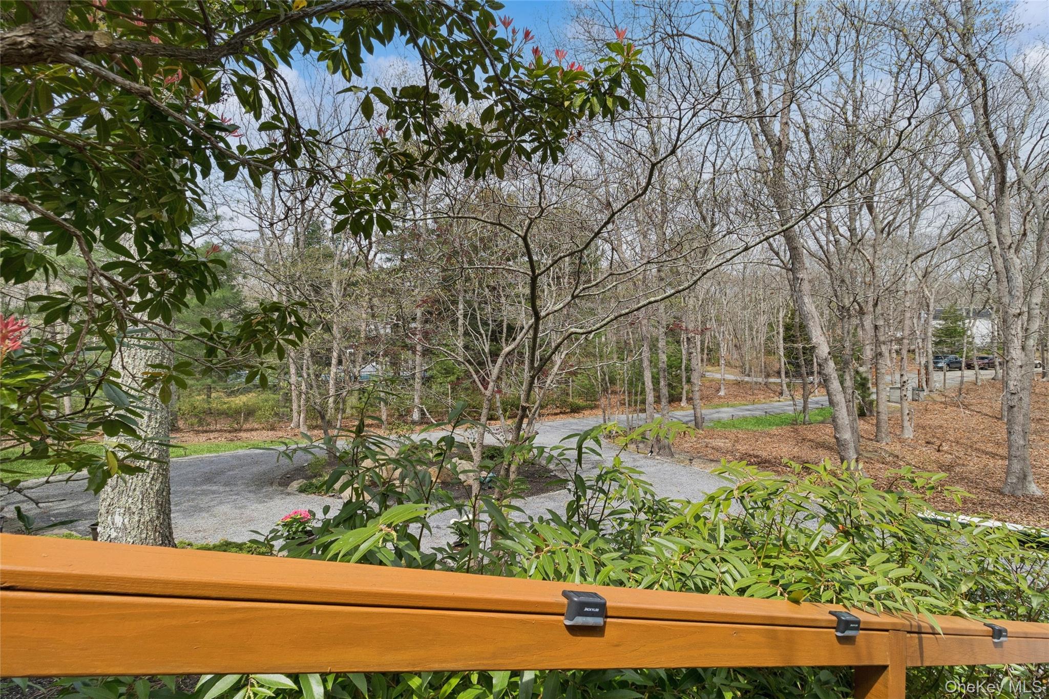 27 Ely Brook Road, East Hampton, NY 11937