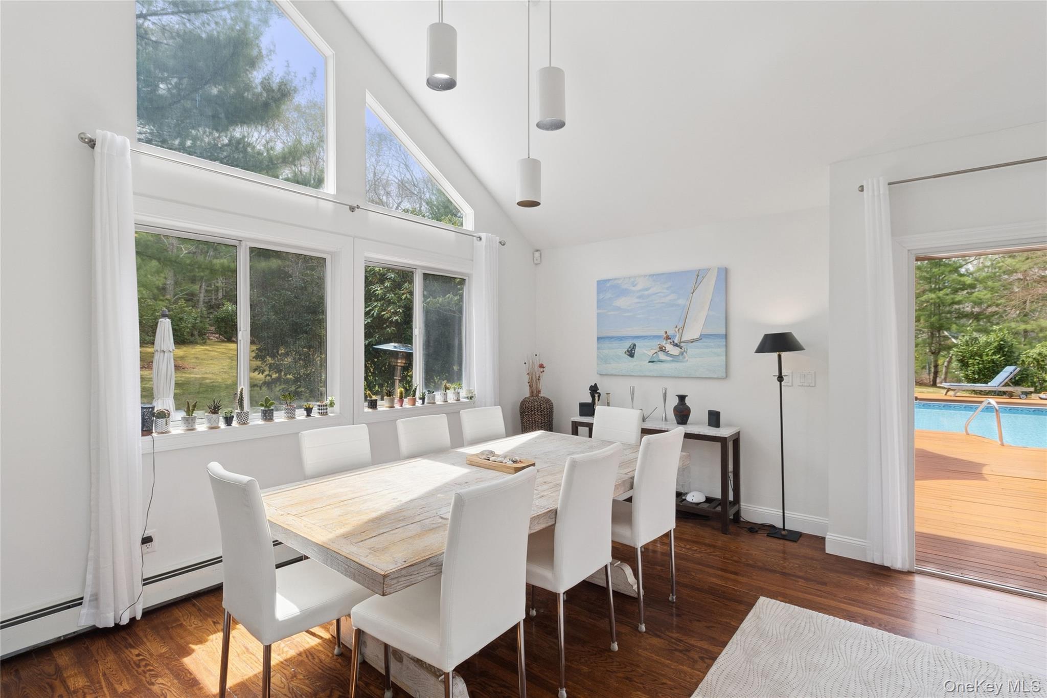 27 Ely Brook Road, East Hampton, NY 11937