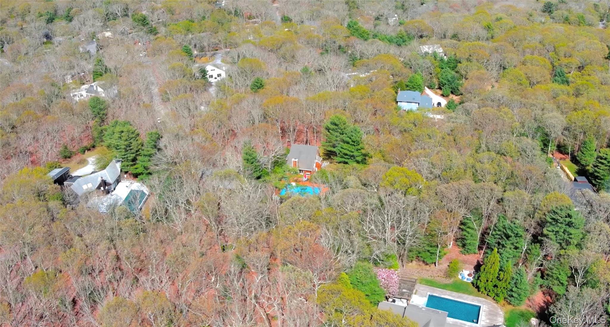 27 Ely Brook Road, East Hampton, NY 11937