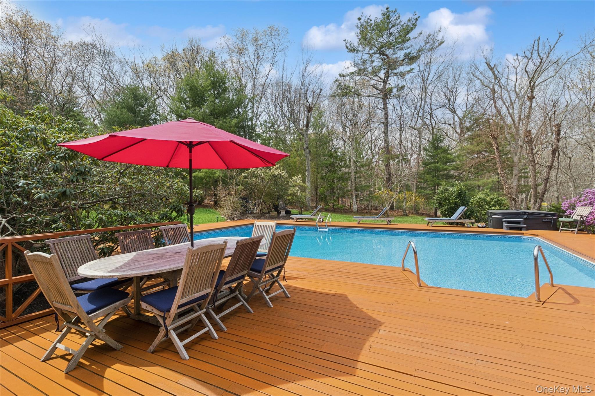 27 Ely Brook Road, East Hampton, NY 11937