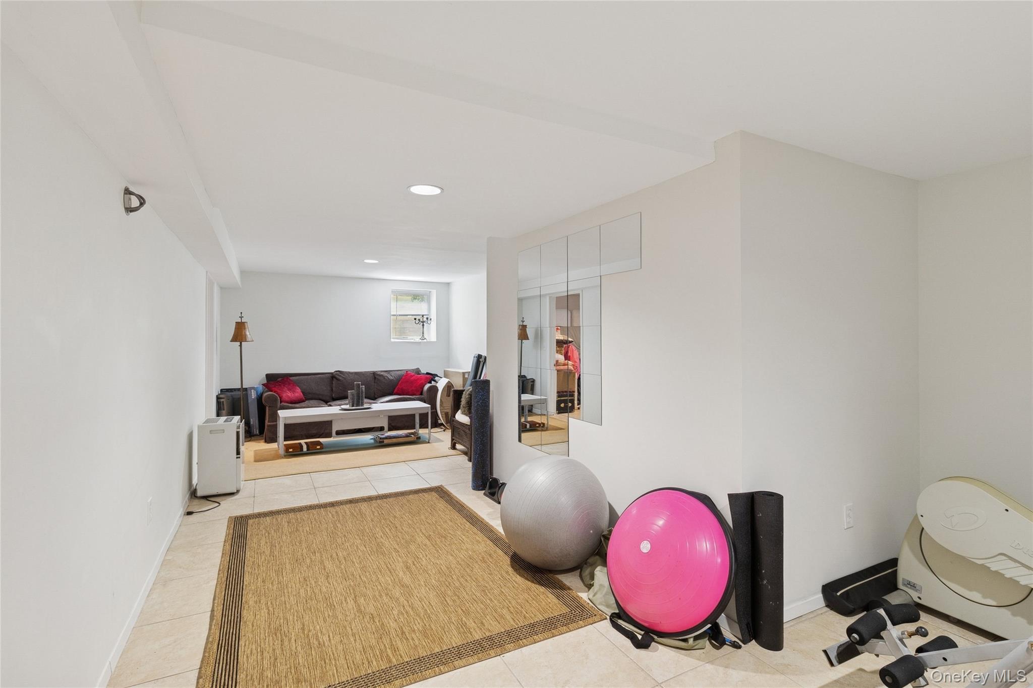 27 Ely Brook Road, East Hampton, NY 11937