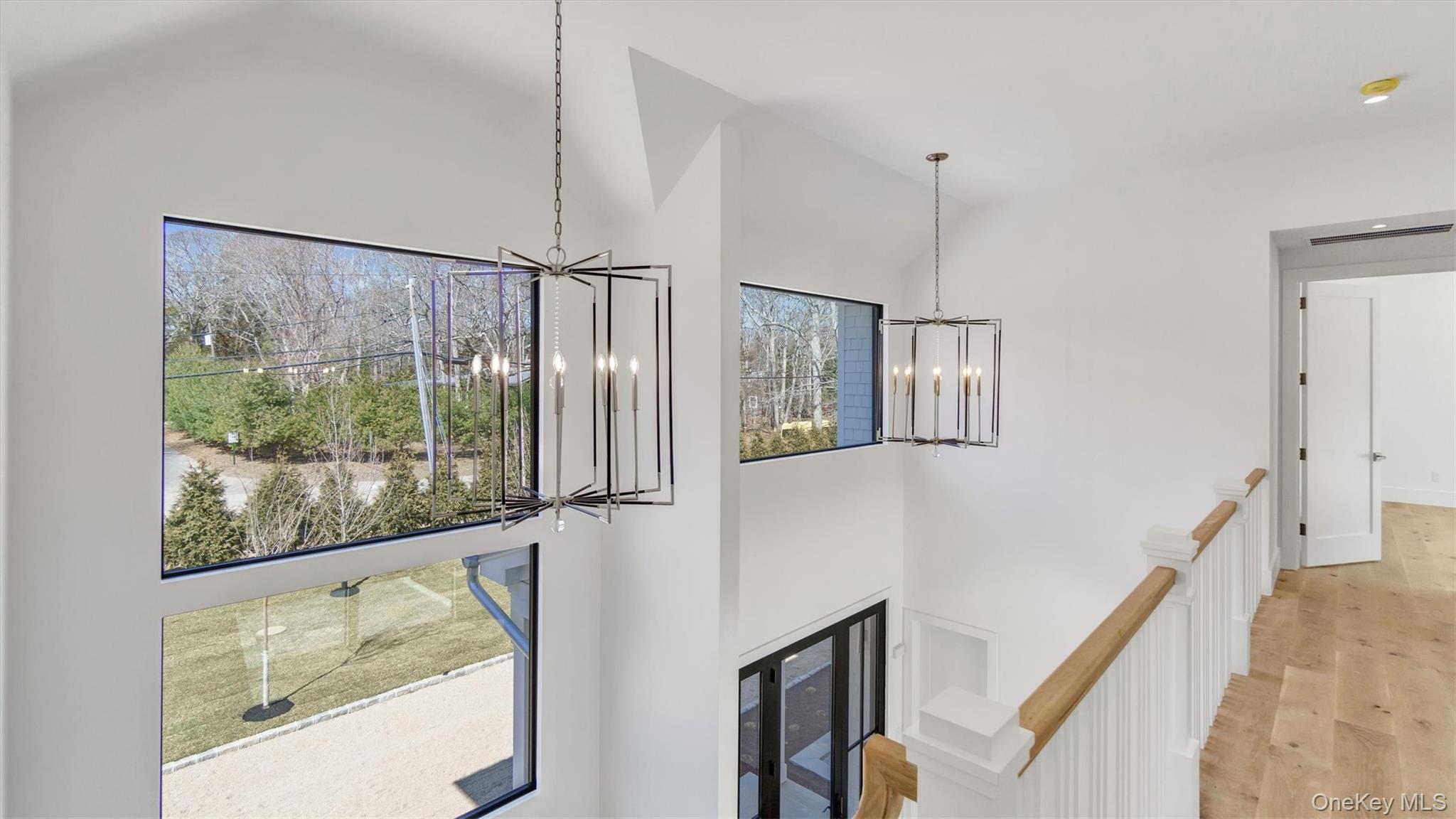 4 Dogwood Drive, East Hampton, NY 11937