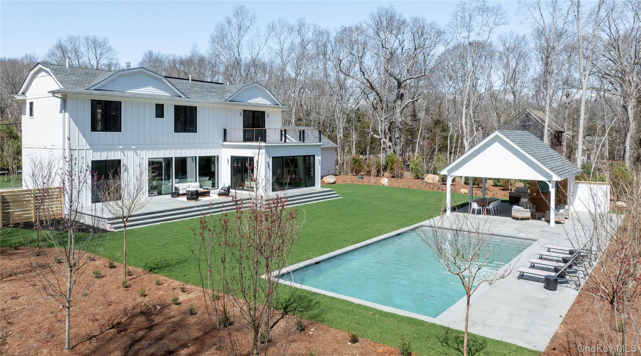 4 Dogwood Drive, East Hampton, NY 11937