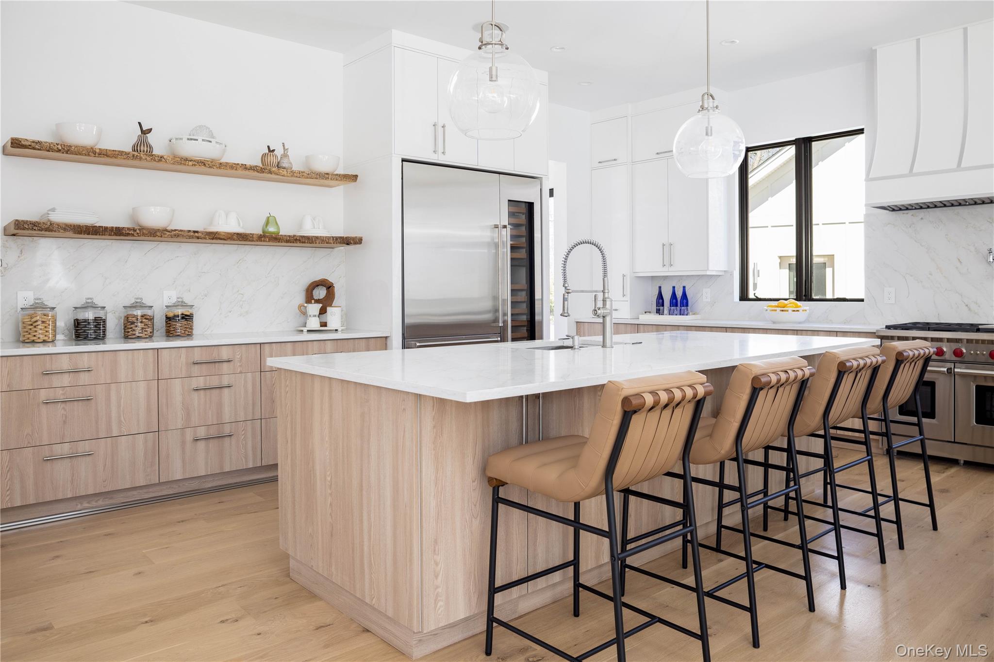 4 Dogwood Drive, East Hampton, NY 11937