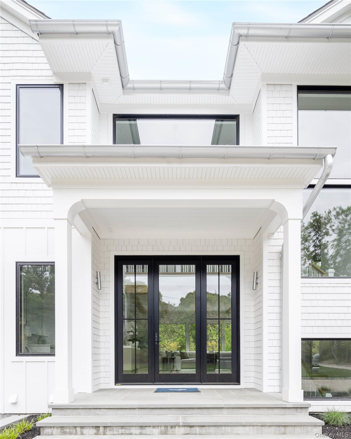 4 Dogwood Drive, East Hampton, NY 11937