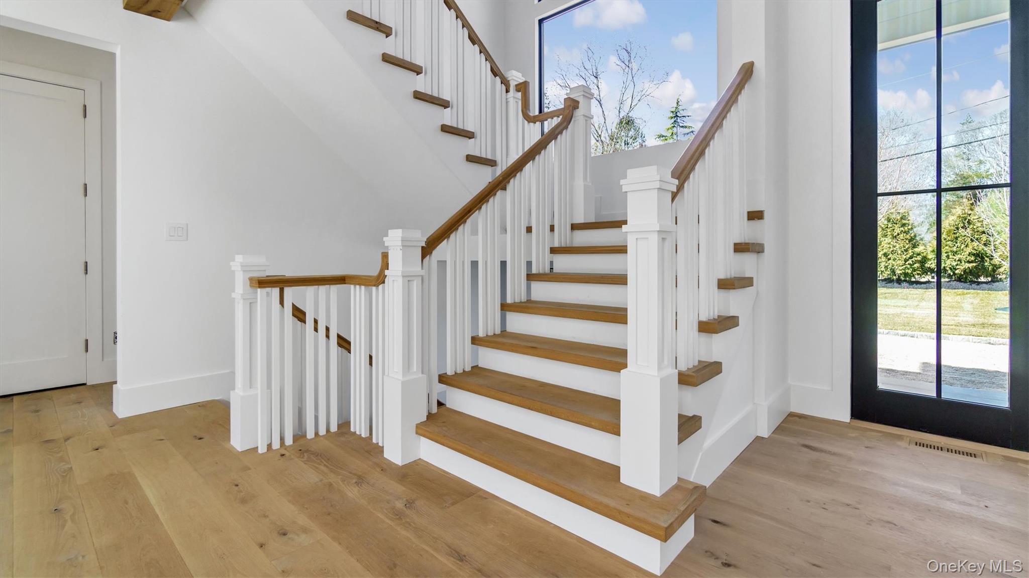 4 Dogwood Drive, East Hampton, NY 11937