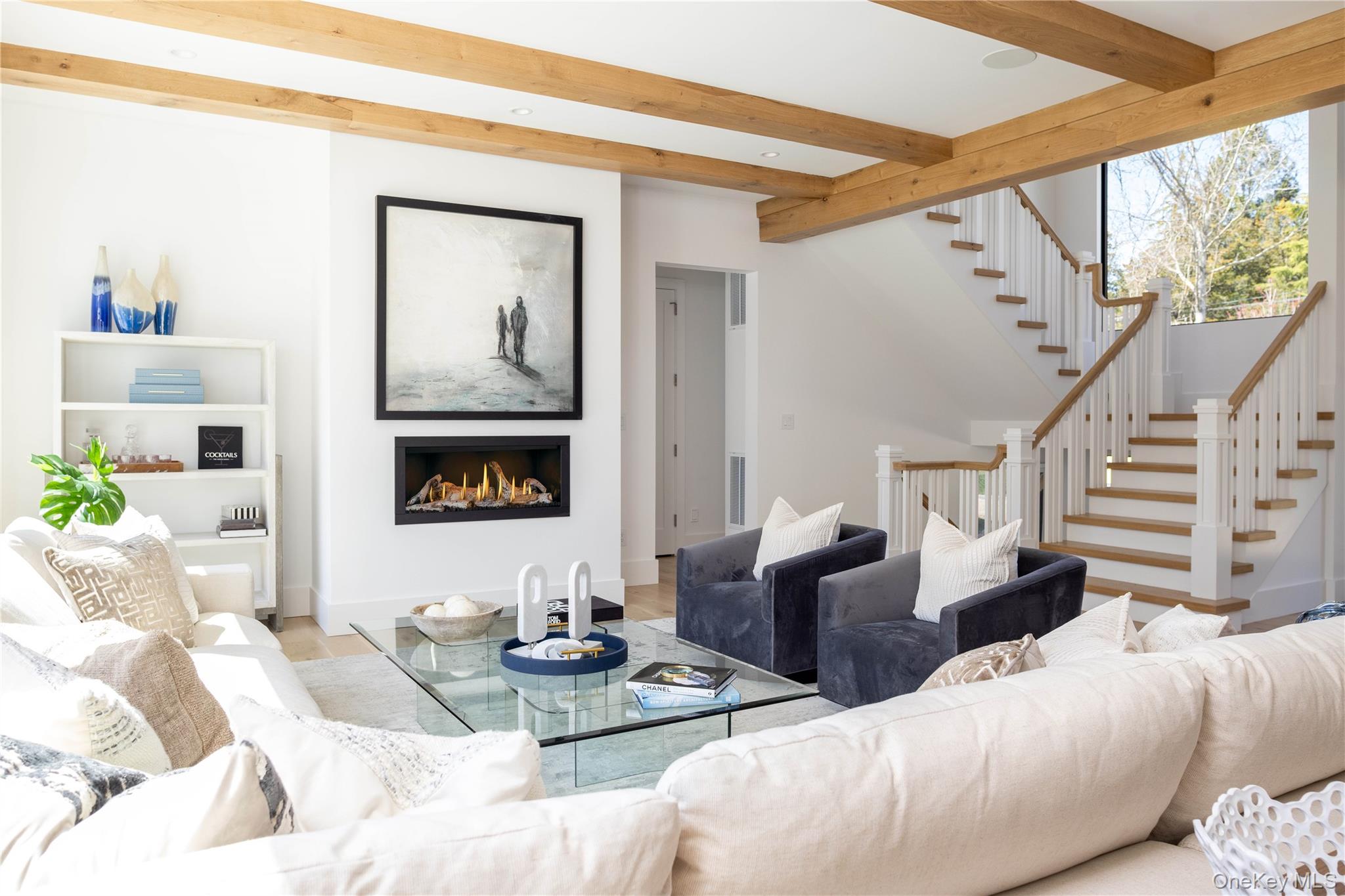 4 Dogwood Drive, East Hampton, NY 11937