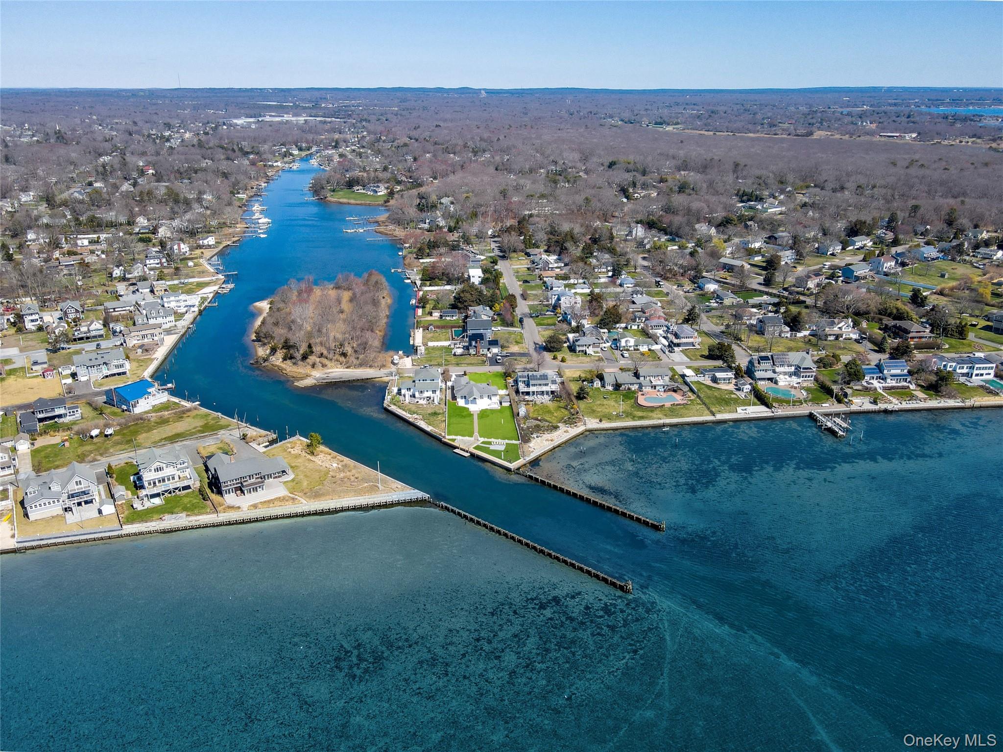 40 Laura Lee Drive, Center Moriches, NY 11934