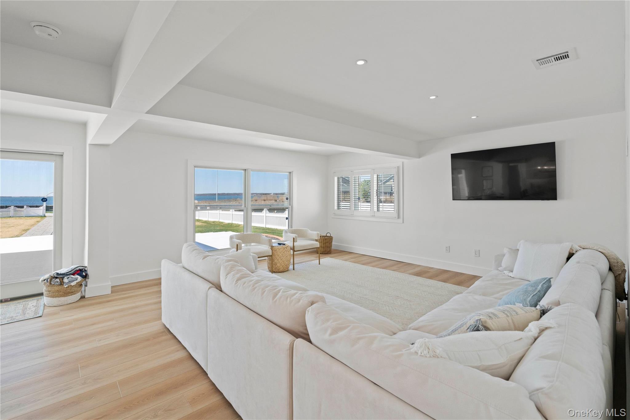 40 Laura Lee Drive, Center Moriches, NY 11934