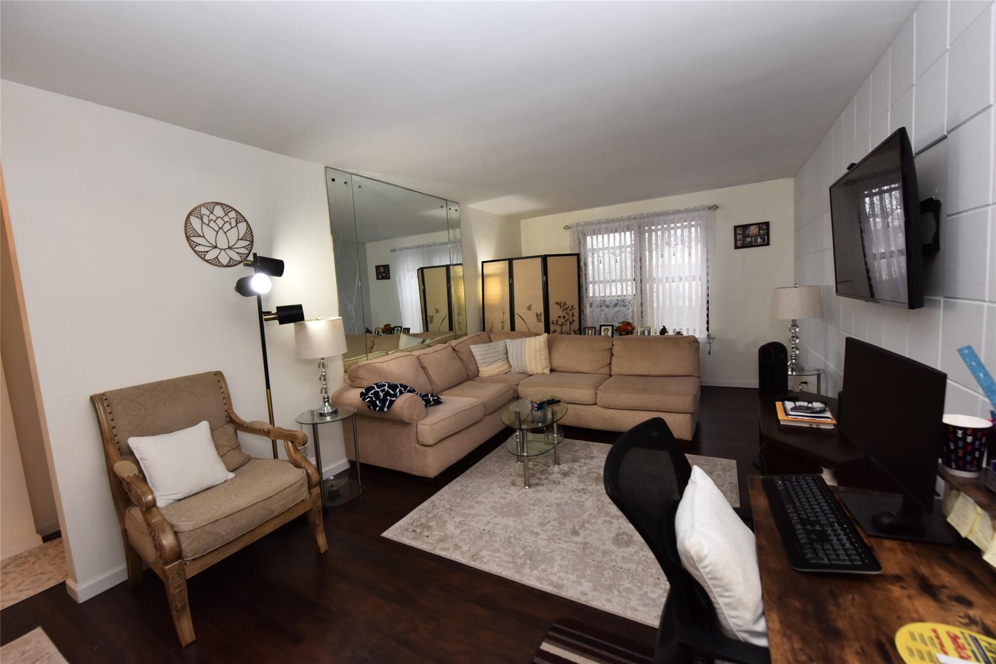 87-30 204 Street # B48, Hollis, NY 11423