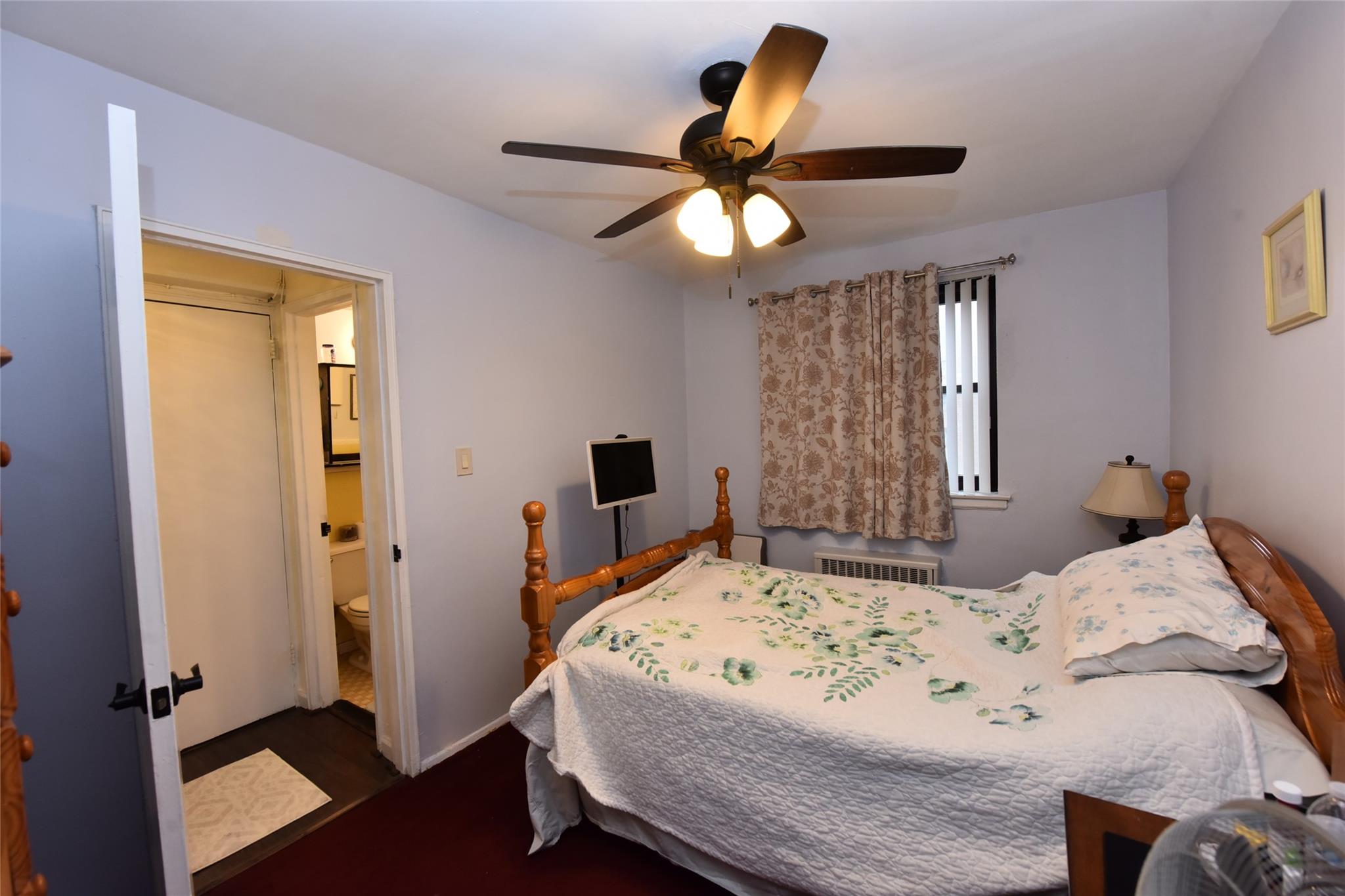 87-30 204 Street # B48, Hollis, NY 11423