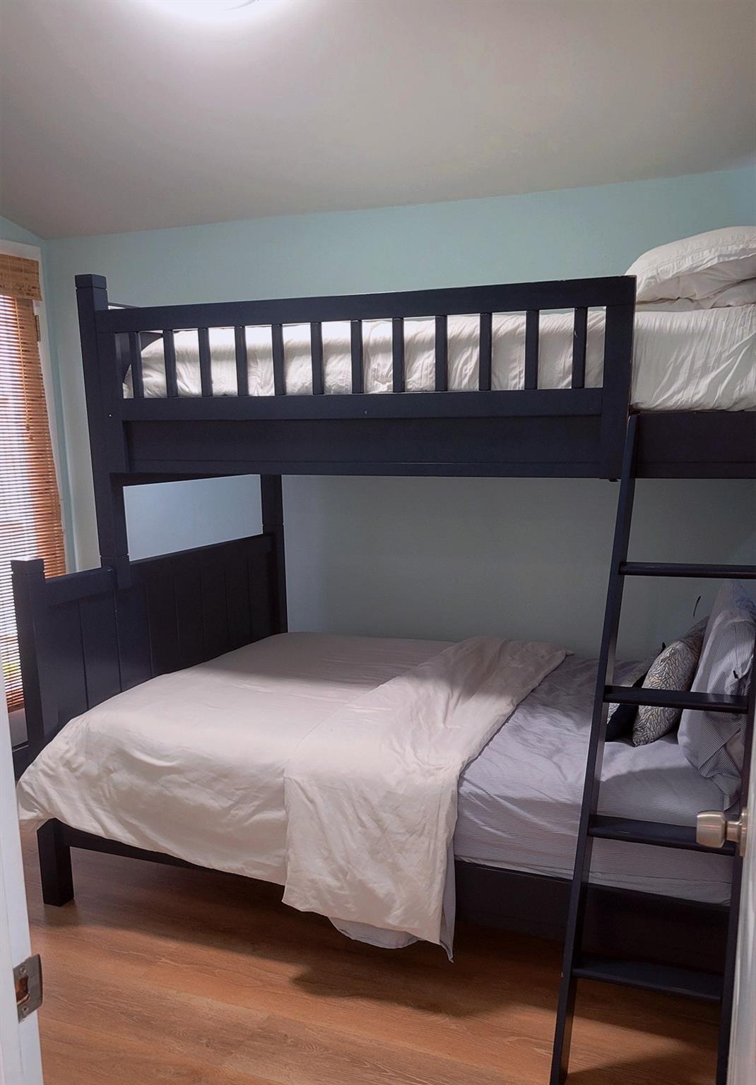 9 Whalers Path, Baiting Hollow, NY 11933