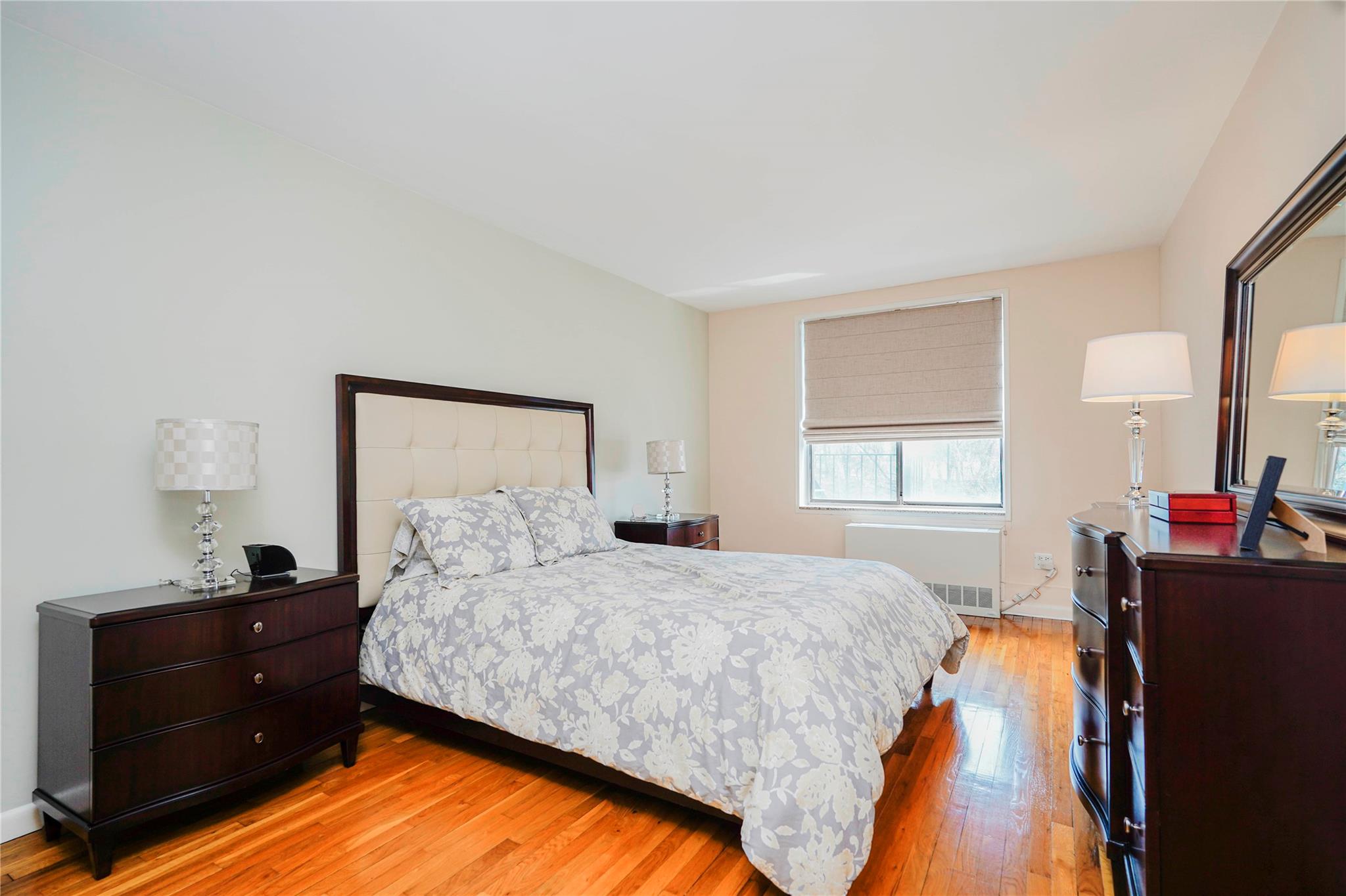 850 Howard Avenue # 3J, Staten Island, NY 10301