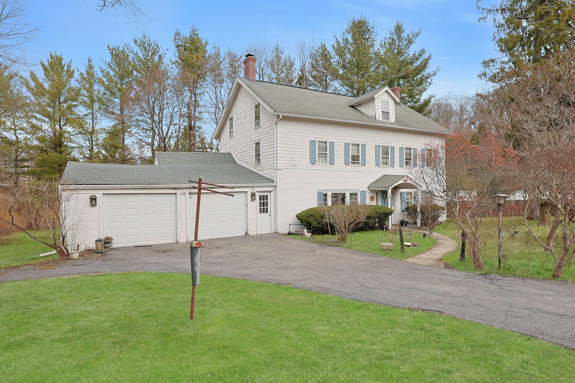 3 Rolling Hills Road, Thornwood, NY 10594