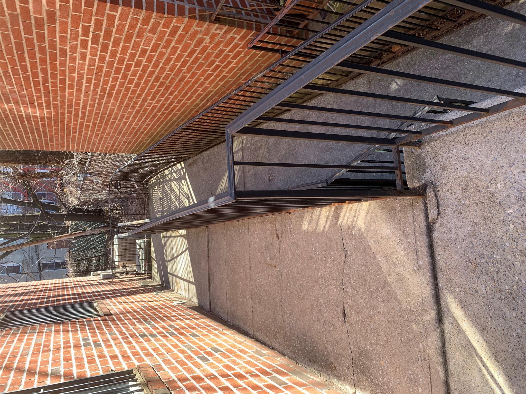 40-37 81 st Street, Elmhurst, NY 11373