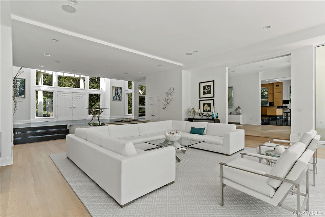 18 Bramblebush Road, Croton-on-Hudson, NY 10520