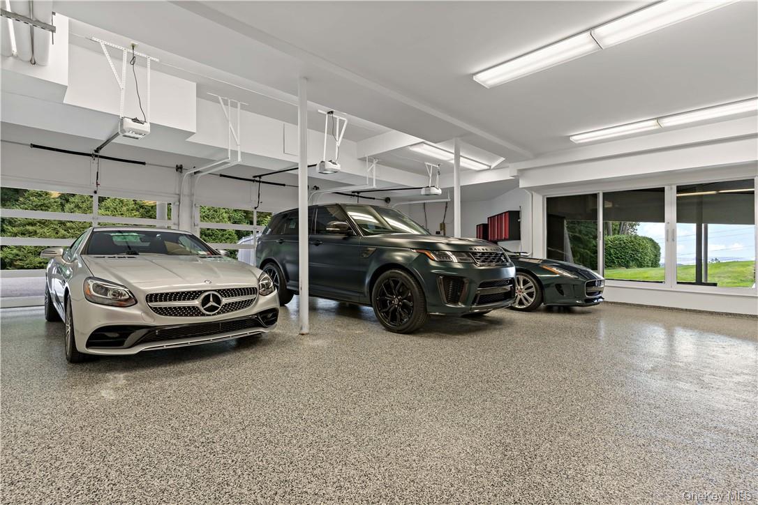 18 Bramblebush Road, Croton-on-Hudson, NY 10520