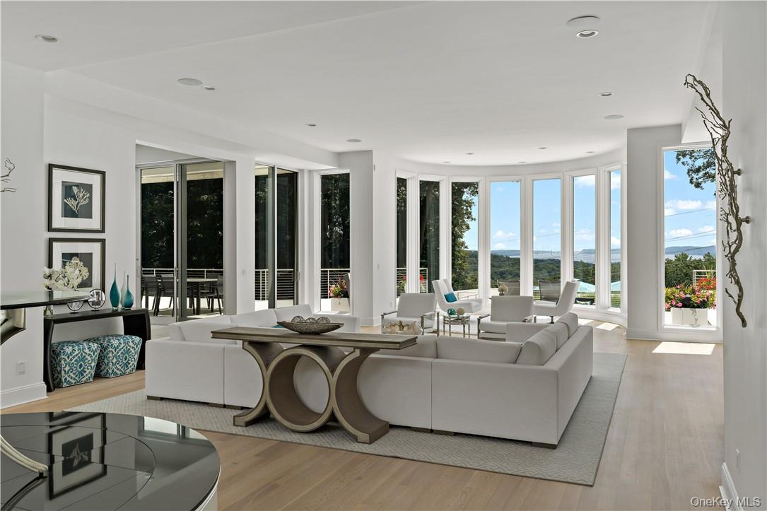 18 Bramblebush Road, Croton-on-Hudson, NY 10520