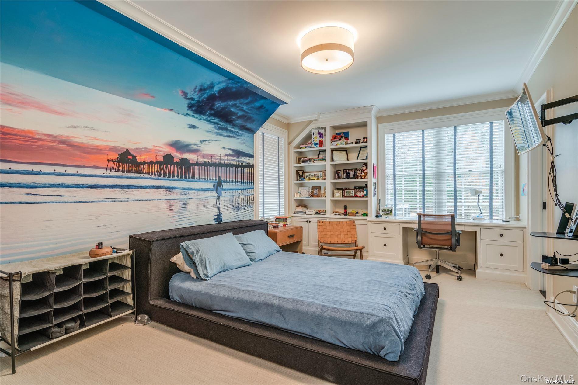 40 Piping Rock Road, Locust Valley, NY 11560