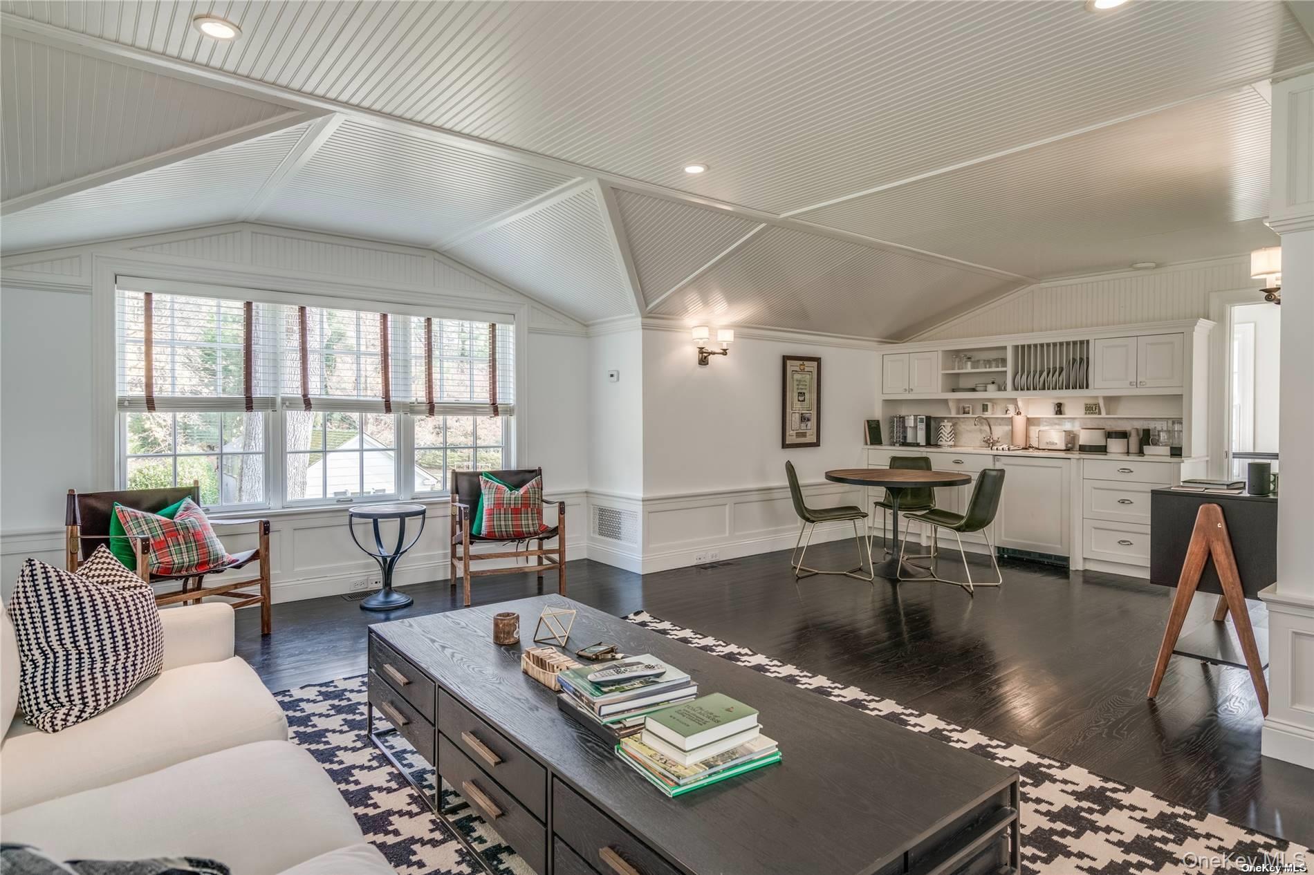 40 Piping Rock Road, Locust Valley, NY 11560