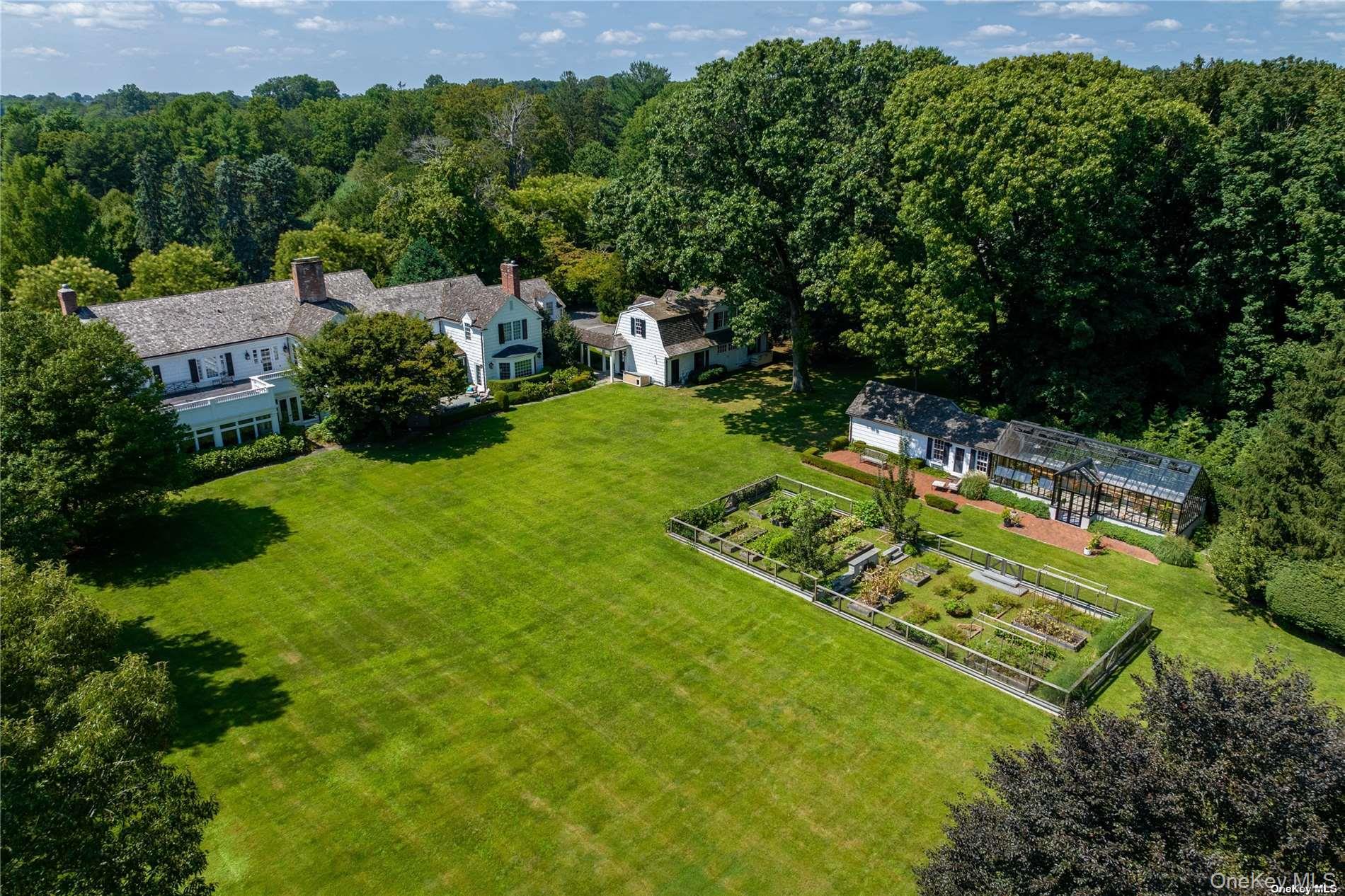 40 Piping Rock Road, Locust Valley, NY 11560