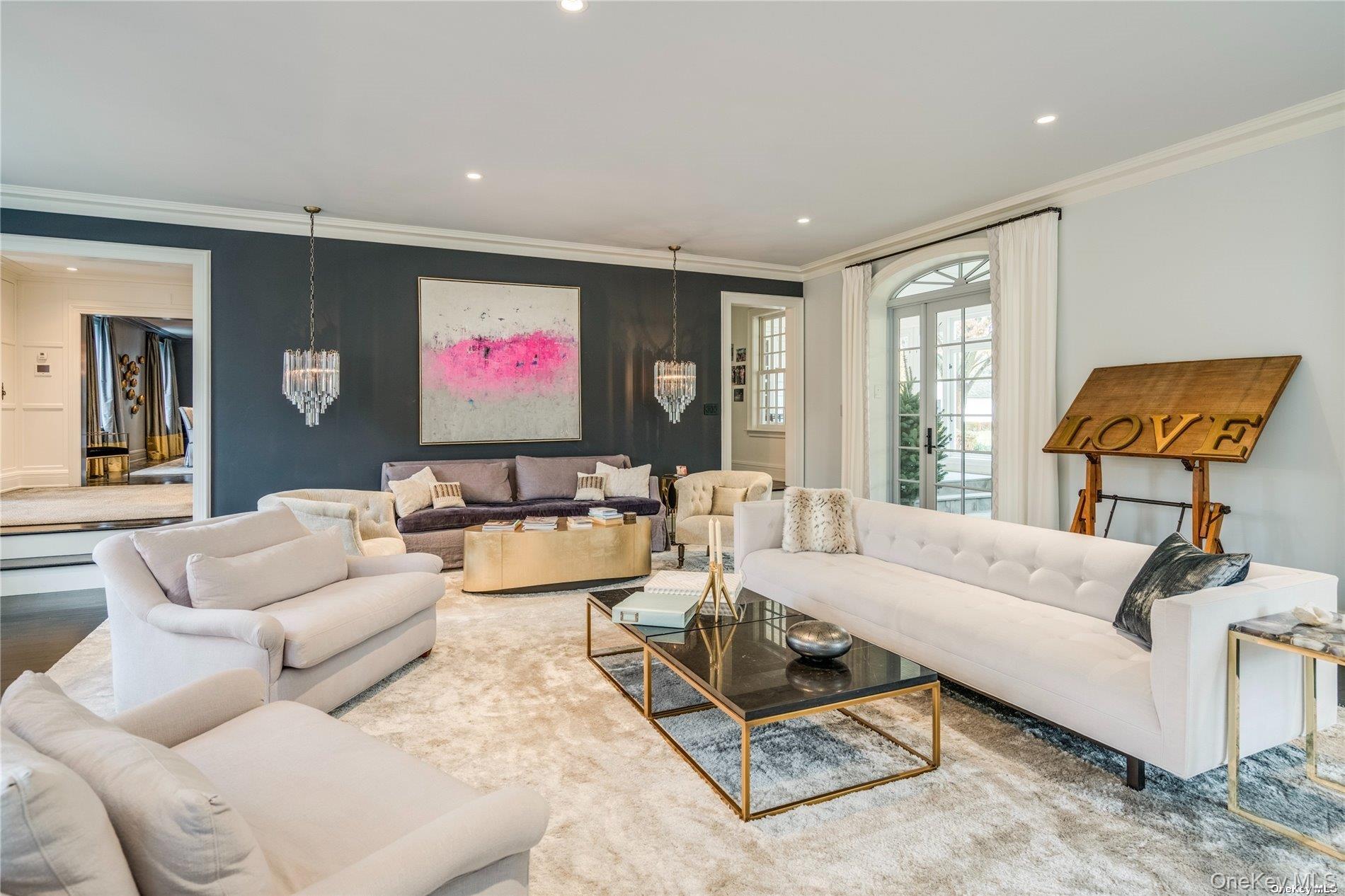 40 Piping Rock Road, Locust Valley, NY 11560