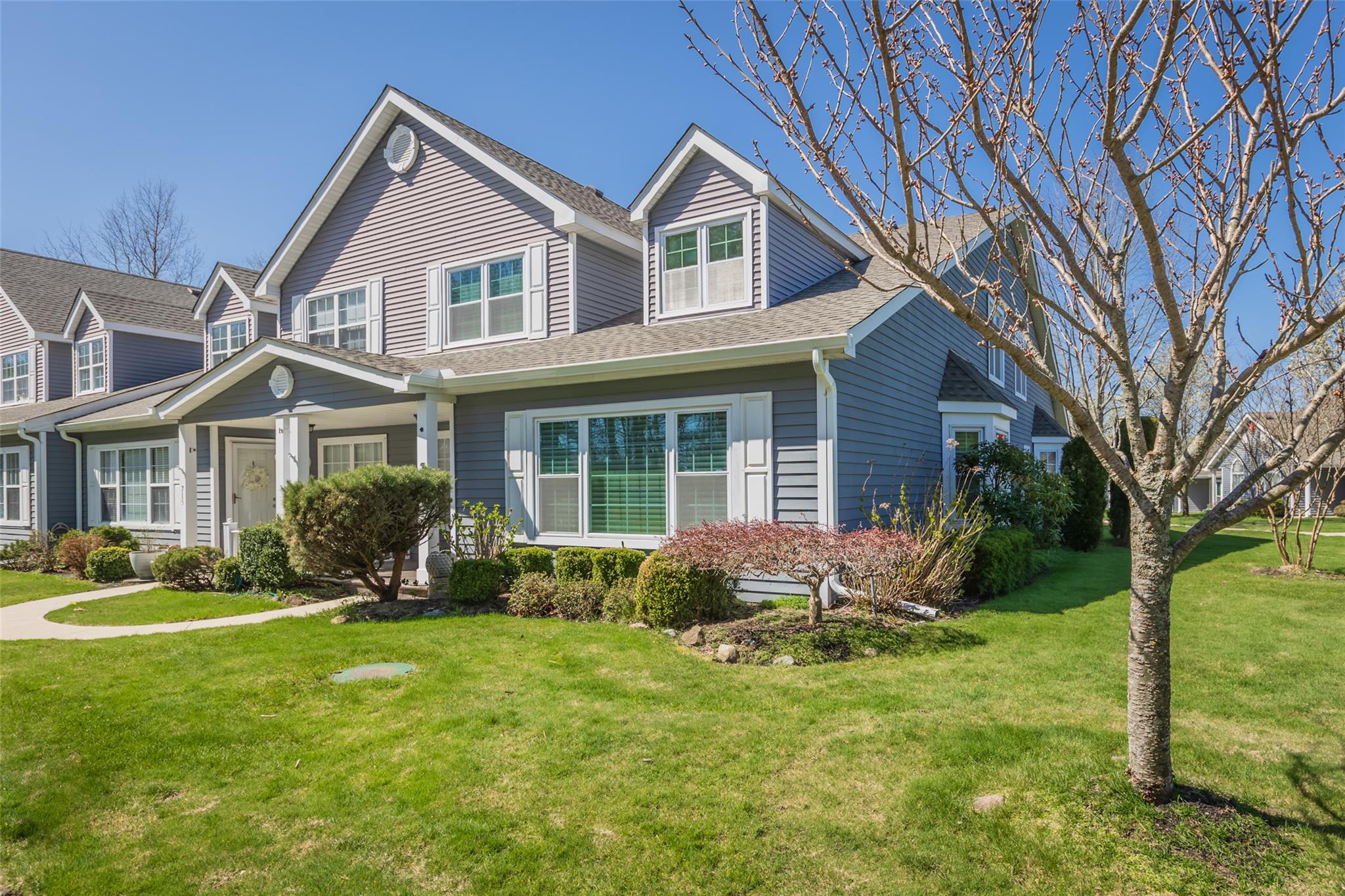 713 Spring Lake Drive E, Middle Island, NY 11953