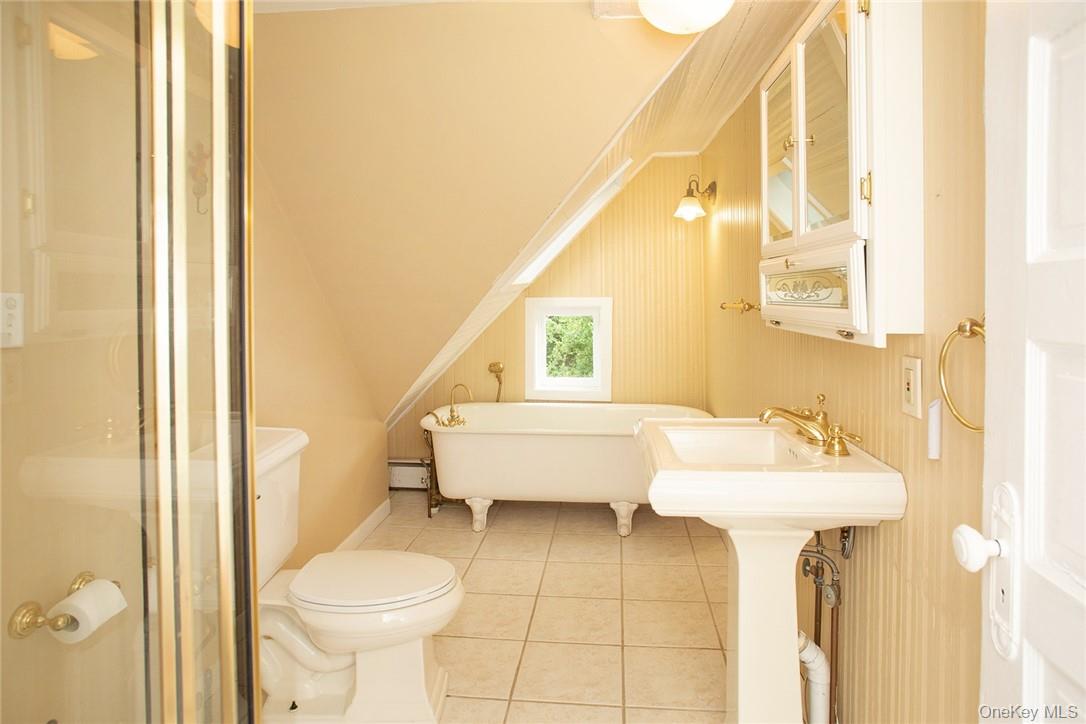 6 Stable Road, Tuxedo Park, NY 10987