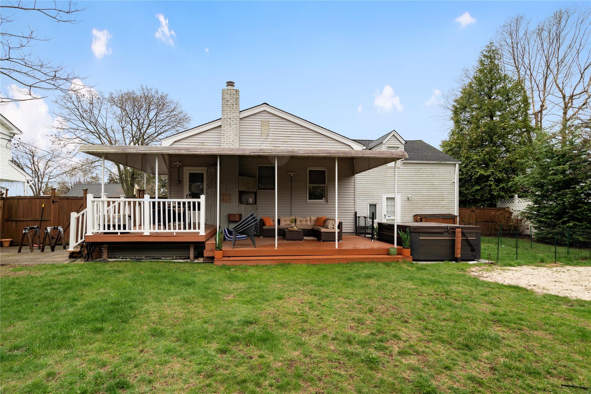1450 5th Street, West Babylon, NY 11704