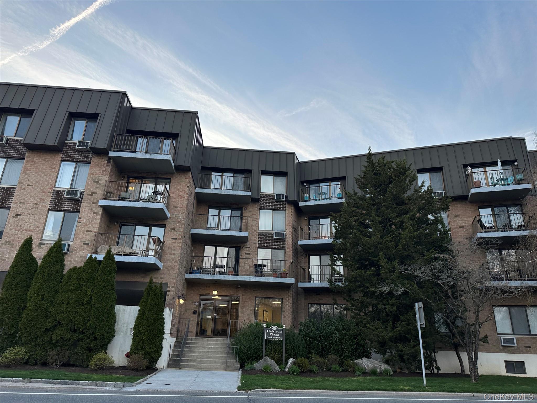 560 Halstead Avenue # 3R, Harrison, NY 10528