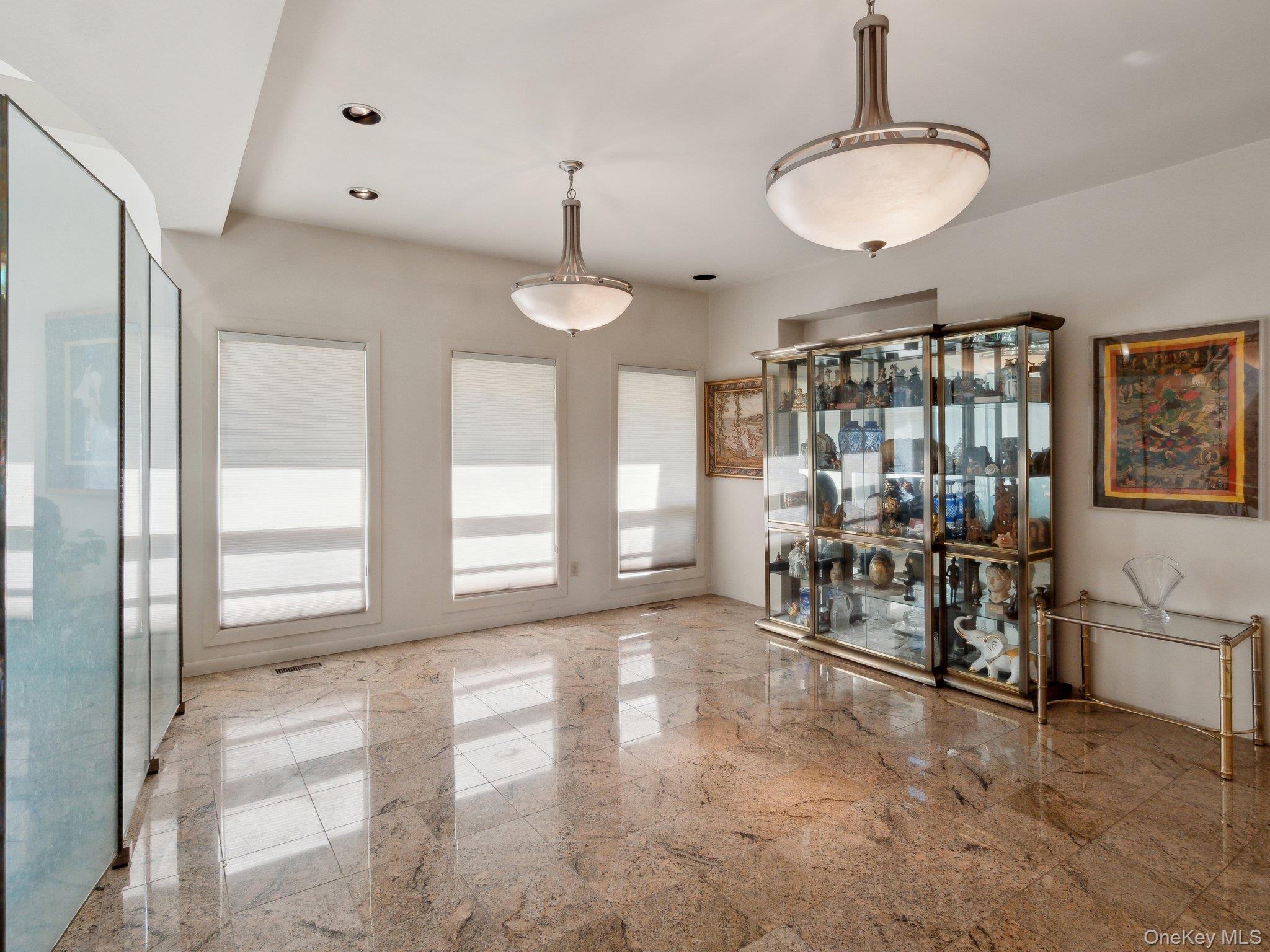 110A WINDSOR GATE, Great Neck, NY 11020