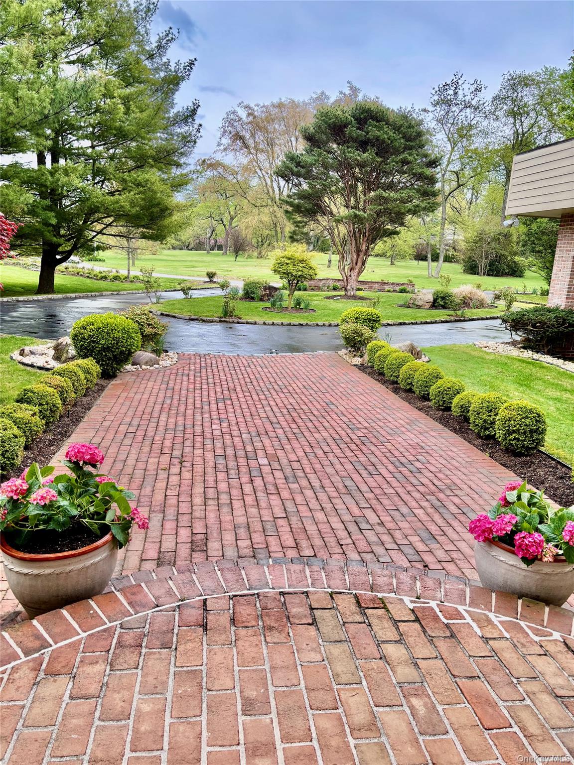 110A WINDSOR GATE, Great Neck, NY 11020