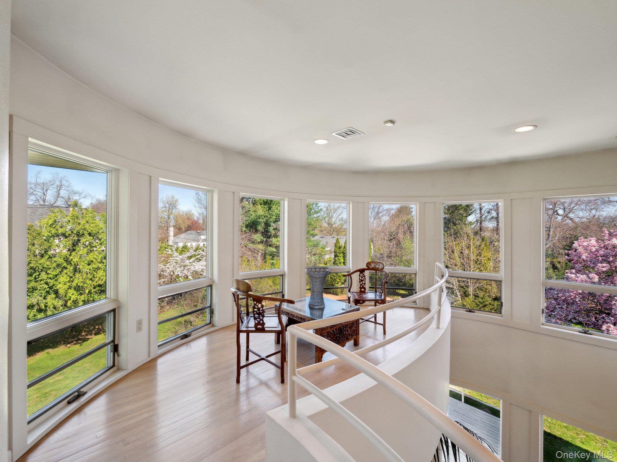 110A WINDSOR GATE, Great Neck, NY 11020