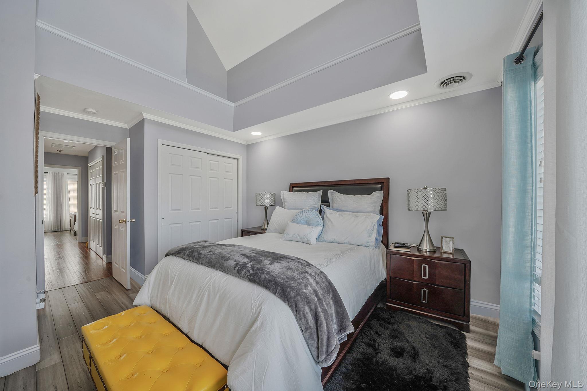 531 Ray Street # 10, Freeport, NY 11520